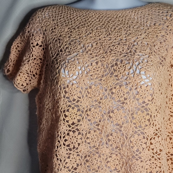 Blouse 👚.FOR CLOSET CLOSING ONLY - Picture 2 of 3